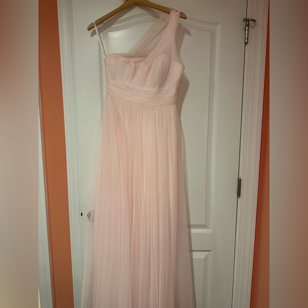 Elegant Pink One-Shoulder Bridesmaid Gown